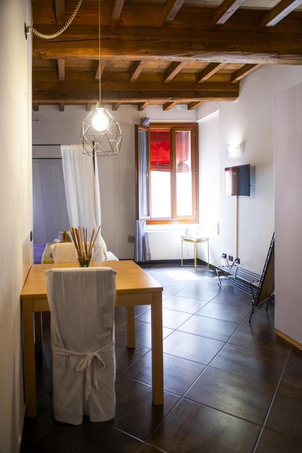 L'Ippogrifo Apartment Феррара Экстерьер фото